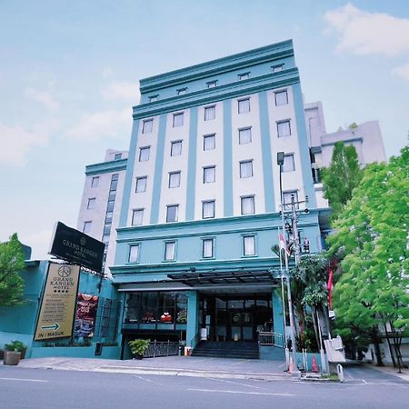 Grand Kangen Hotel Urip Sumoharjo 日惹 外观 照片